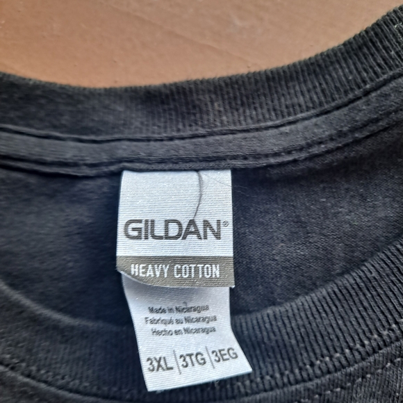 Gildan Black Tee with Vibrant Logo - Picture 5 of 5
